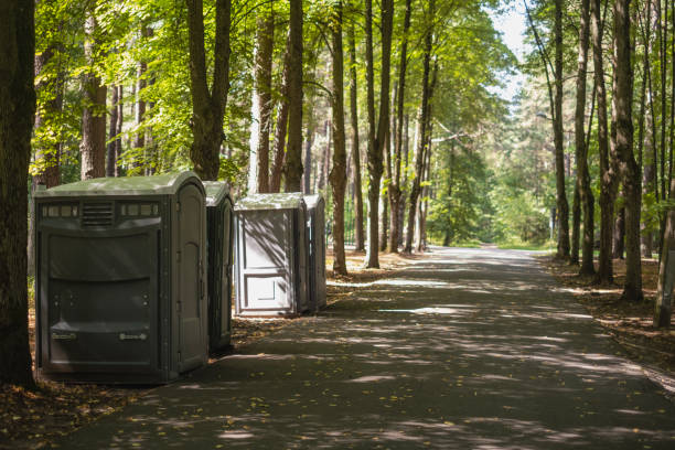 Affordable portable toilet rental in Oak Leaf, TX